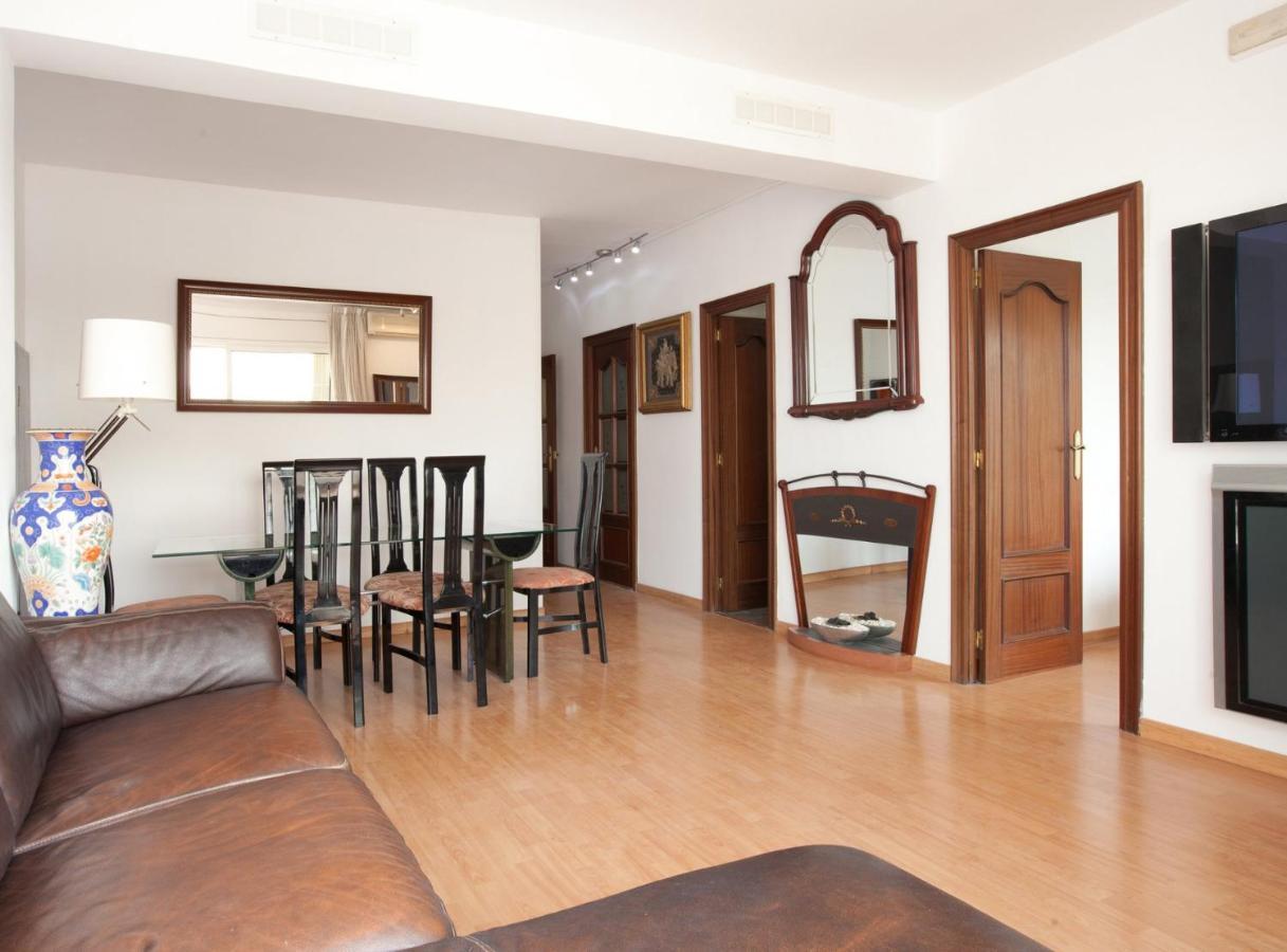 Rambla Cat - Penthouse With Terrace Daire Barselona Dış mekan fotoğraf